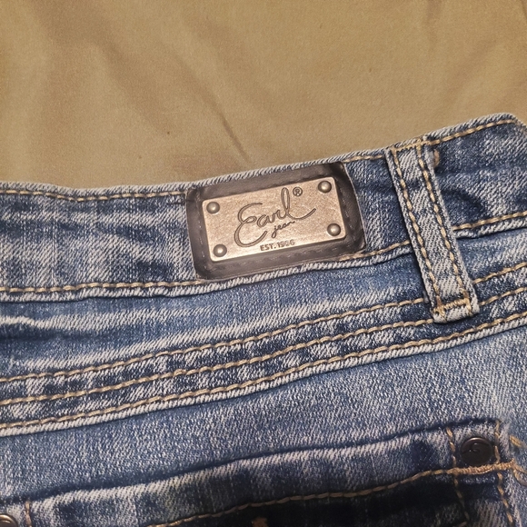 Womens Earl Jean's size 12 short - Picture 4 of 4